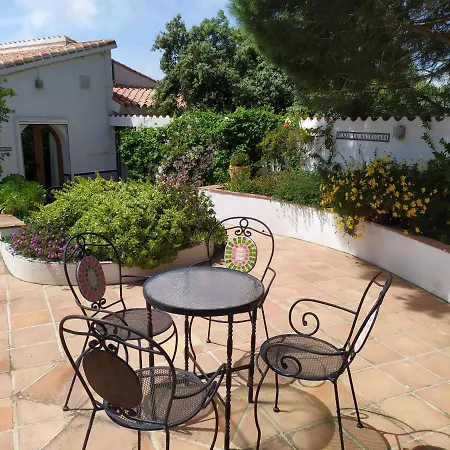 La Madrugada Bed & Breakfast 3*